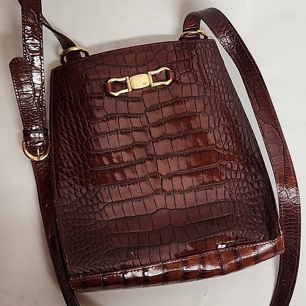 Elegant Brown Leather A Liz Claibourne Co Vintage Embossed Leather Crossbody Bag - Picture 6 of 13